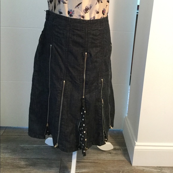 Basic LAW denim zipper skirt - Picture 1 of 4